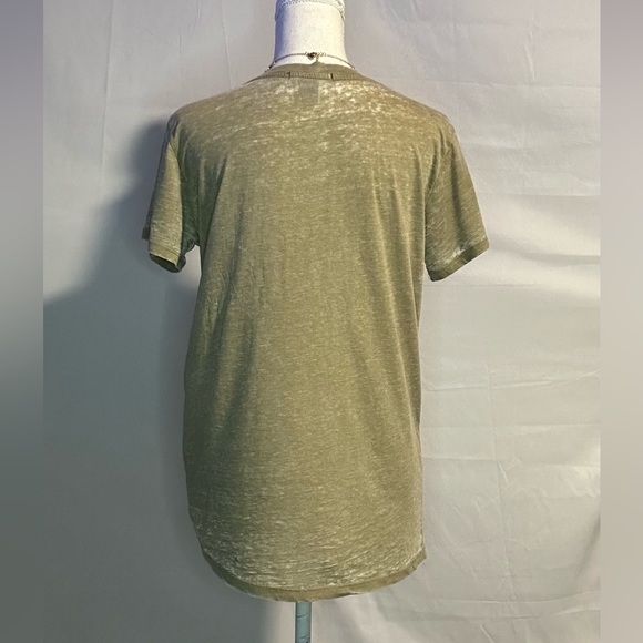 Distress Tee - Picture 2 of 5
